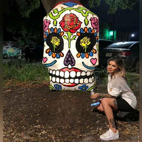 ⭐️CLOSET SALE⭐️BUY 2 ITEMS,GET A 3RD FREE!(of lesser value) Send bundles/offers! - Picture 3 of 7